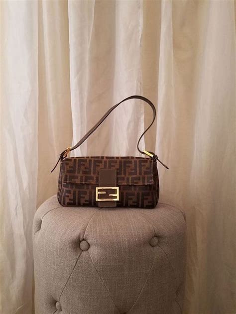 diy fendi baguette|fendi baguette second hand.